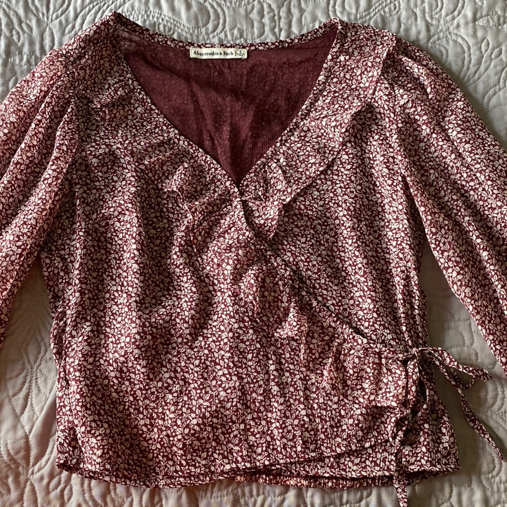 Abercrombie & Fitch floral blouse